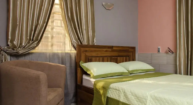 Graceland Inn & Garden, Prenota Hotel Hotel a Bwari con parcheggio, Parcheggio
