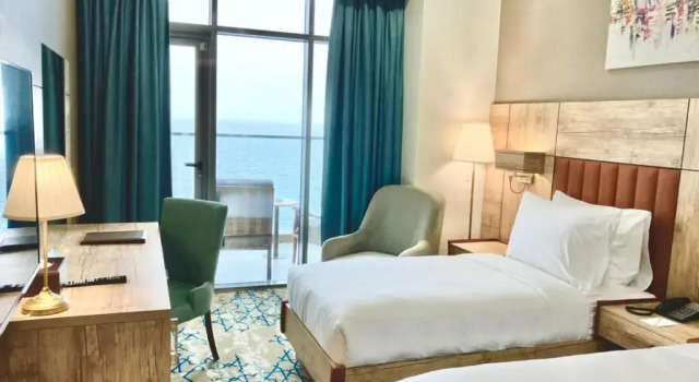 Superior- dobbelt værelse med havudsigt Waves Hotel