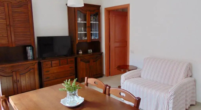 N80 - Numana, bilocale con terrazzo in centro, Rezervovat Hotel Numana 