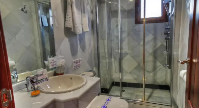 Полулюкс Hotel Mirador Arabeluj