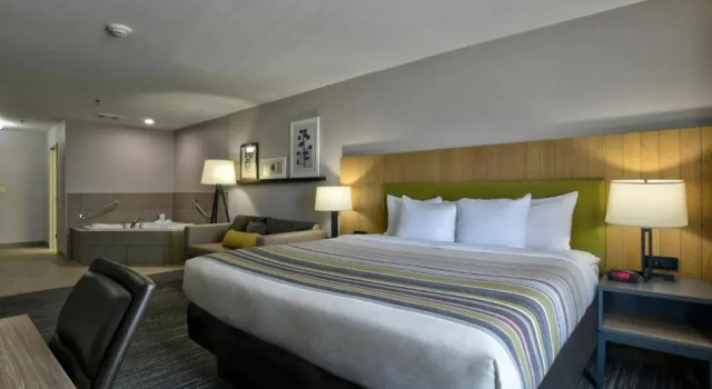 Люкс Country Inn & Suites by Radisson, Oklahoma City Airport, OK
