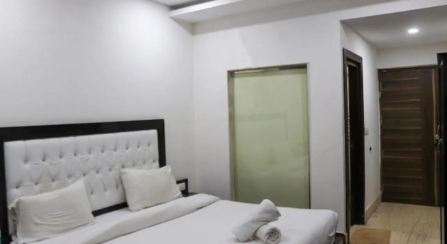 AK Continental - Mcleodganj