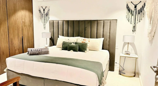 Bolongo 2BR Your Exclusive Oceanfront Escape