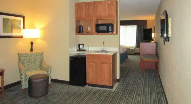 Номер Standard Days Inn by Wyndham Cedartown