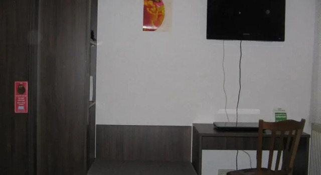 Номер Standard Pension "City"