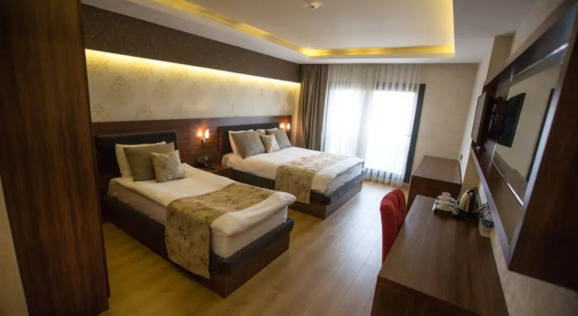 Can Deluxe Hotel
