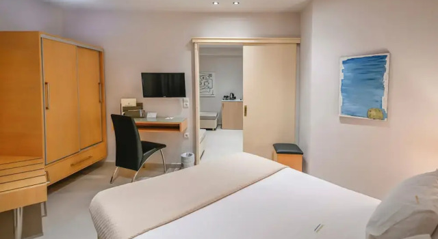 Полулюкс c 1 комнатой Aphrodite Beach