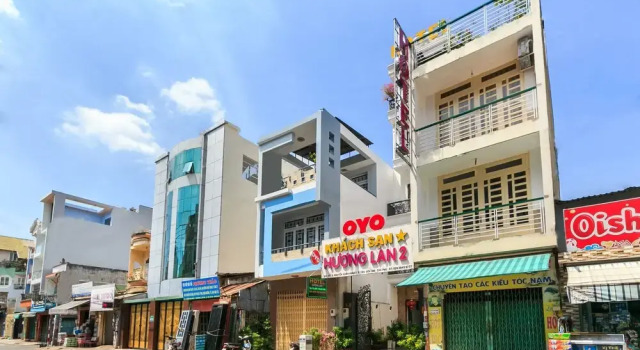 OYO 866 Huong Lan 2, Забронировать Отель Отели Tan Phu District с парковкой, Парковка