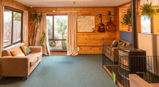 Кровать в общем номере Haka House Hostel Aoraki Mt Cook