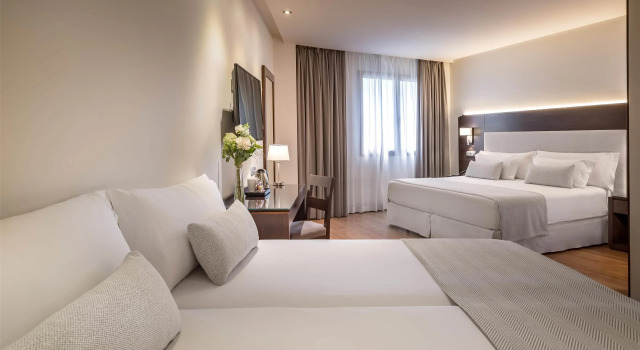 Семейный номер Standard Occidental Granada