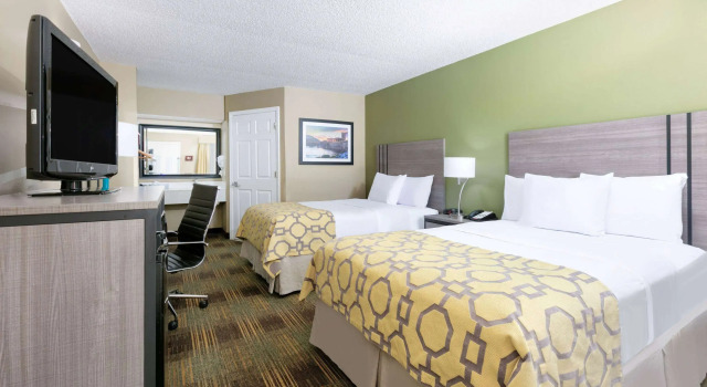 Baymont Inn and Suites - Prattville, Book Hotel Hoteller i Prattville med parkering, Parkering
