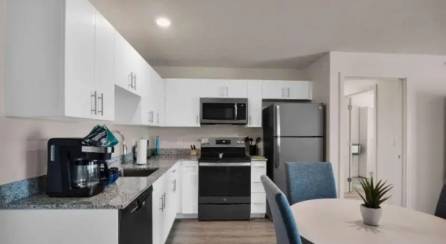 Люкс WaterWalk Extended Stay by Wyndham Charlotte - Arrowood