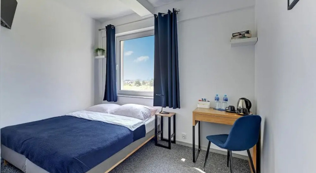 Mile Gdansk Airport, Varaa Hotelli Hotellit Pommeri pysäköinnillä, Pysäköinti