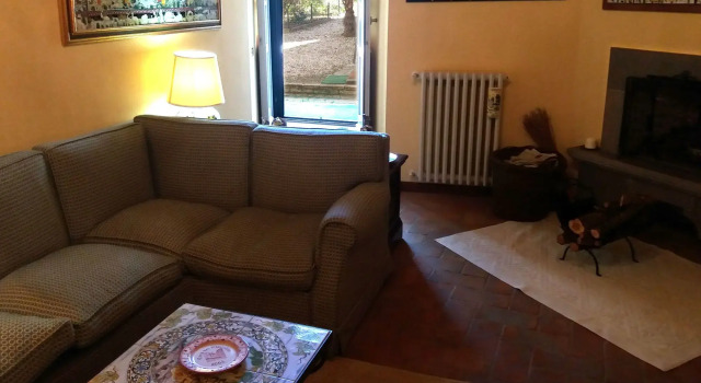 Vescovado 7, Buchen Sie Bed & Breakfast Gubbio Umbrien