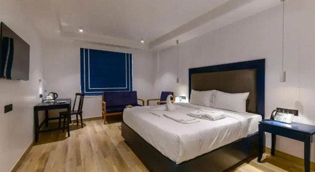 Двухместный номер Deluxe Regenta Inn Downton Raipur