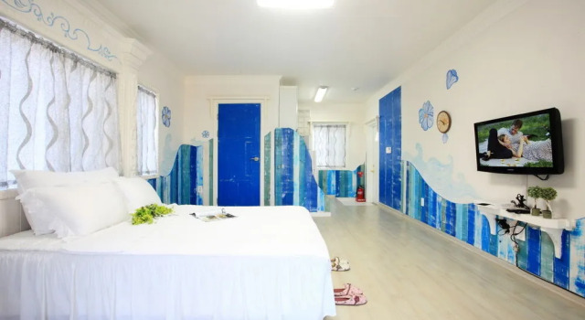 Montmartre Pension, Prenota Hotel Hotel a Gyeonggi-do con piscina, Piscina