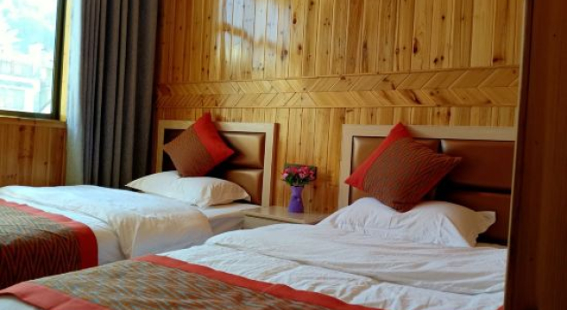Huangling shiguangtingyuanyihaoyuanHostel