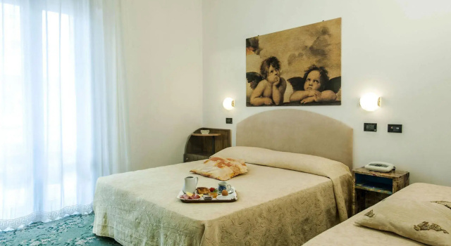 Hotel Strand, Забронировать Отель Отели в центре Беллария-Иджеа-Марина, в центре
