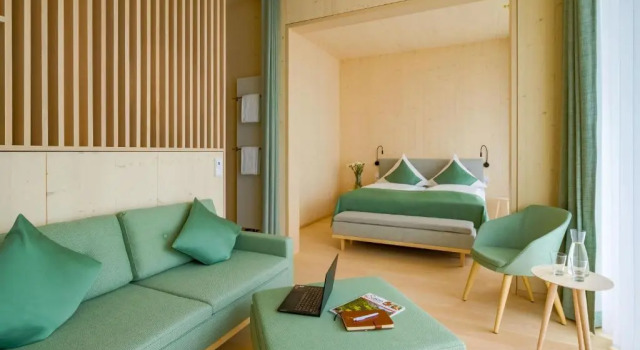 Полулюкс Hotel Krone Oettingen