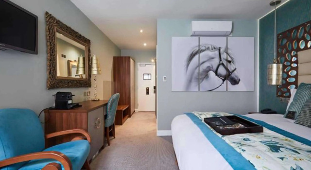 Двухместный номер Deluxe Woughton House Hotel, WorldHotels Distinctive