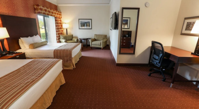 Четырёхместный номер Deluxe Liberty Mountain Lodging by Vail Resorts