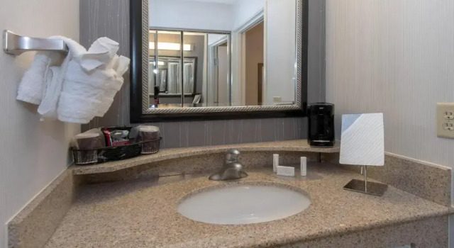 Standard Zimmer Courtyard by Marriott Albany