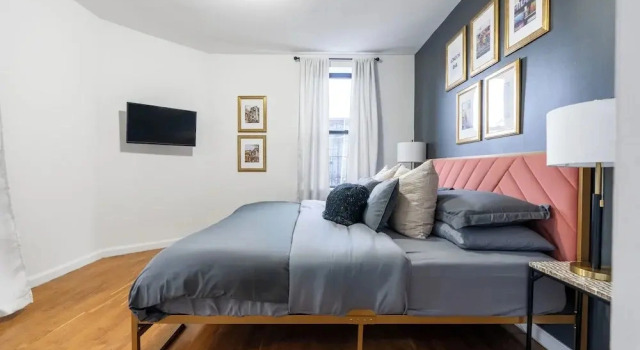 Двухместный полулюкс Elegant Harlem Suites