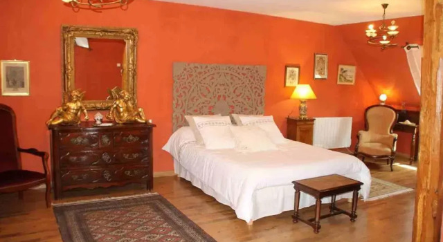 chambres d'hotes : La cour d'Etrepy, Rezervovat Hotel Le Mesnil-sur-Oger Champagne - Ardenne