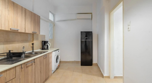 Apartment 1km from Acropolis Filoppapou Hill