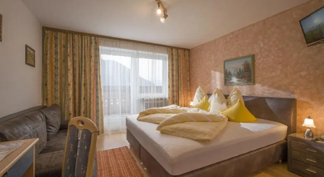 Gasthof Mairwirt, Book Hotel Hotels in Kaiserwinkl with a Pool, Swimming Pool