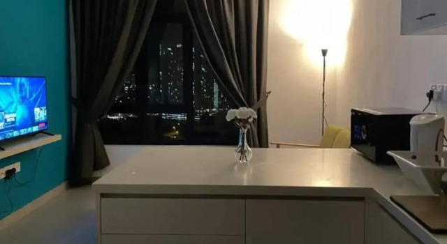 KB22, Cyberjaya, Netflix, WiFi, FREE PARKING.