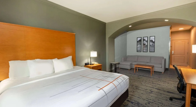 Номер Superior La Quinta by Wyndham Bridgeport