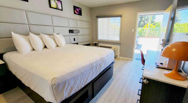 Двухместный номер Standard Signature Inn Santa Clara