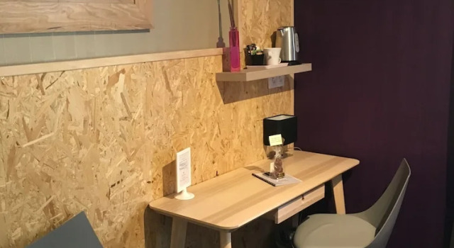 Одноместный номер Standard с видом на город Hotel SPA Au Cheval Blanc