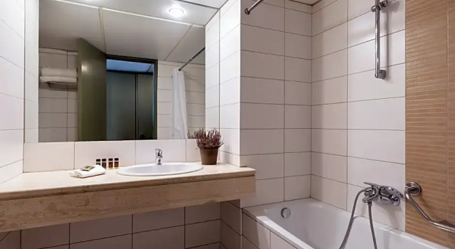 Двухместный номер Classic с балконом и с красивым видом из окна Amalia Hotel Delphi