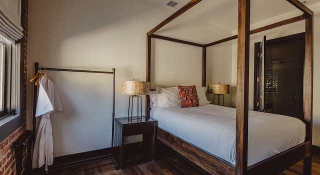 Люкс Luxury SLO Brew Lofts