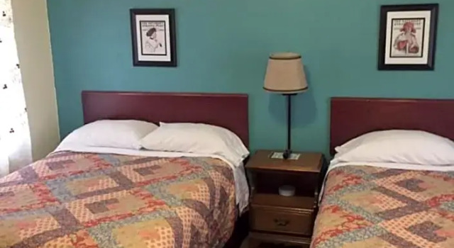 Номер Standard Highland Court Motel