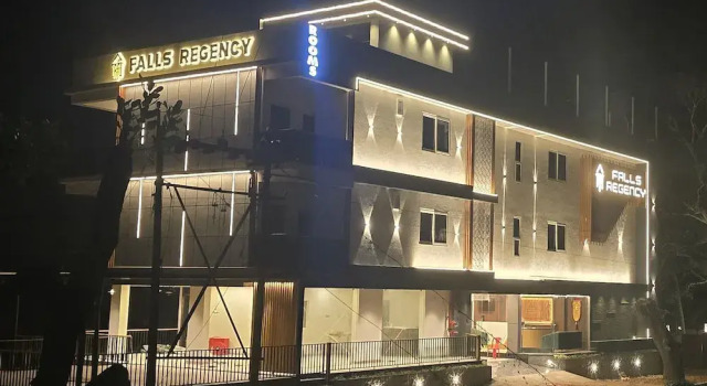 Falls Regency, Забронировать Отель Недорогие отели штата Тамилнада, недорого