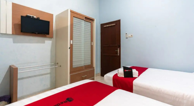 RedDoorz @ Pengayoman Panakkukang 3, Book Guesthouse Hotels in Sulawesi with Parking, Parking