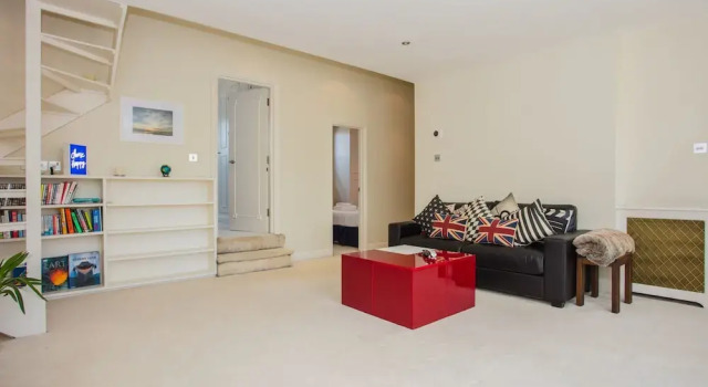 Stylish 2 Bedroom Flat In Prime Kensington, Забронировать Отель Отели Англии 3 звезды, 3*