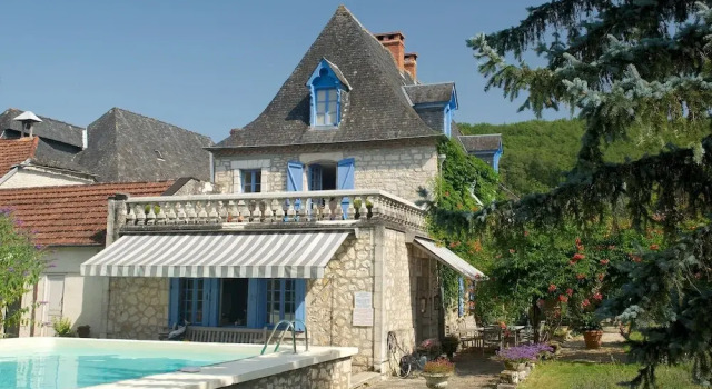 Le Prieuré, Rezervovat Hotel Hotely v Lanzac s parkováním, Parkování
