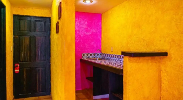 Люкс с видом на бассейн Hacienda Maria Bonita Hotel