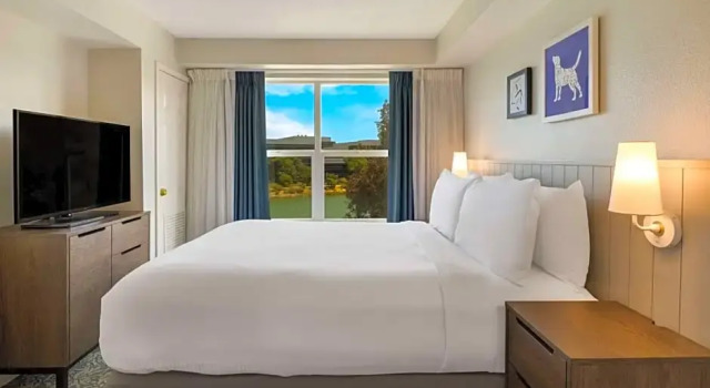 Люкс Sonesta ES Suites San Francisco Airport Oyster Point Waterfront