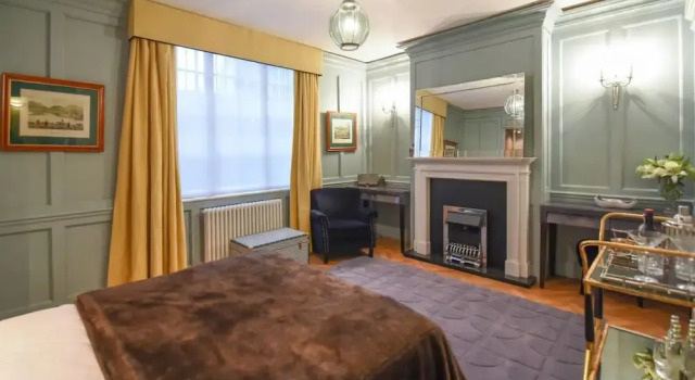 Charming Studio in Heart of Luxurious Belgravia, Забронировать Отель Лондон Большой Лондон, рядом с Национальный музей армии