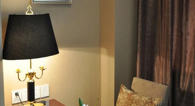 For Star Hotel Renmin North Road, Забронировать Отель Отели Цзиньню 4 звезды, 4*