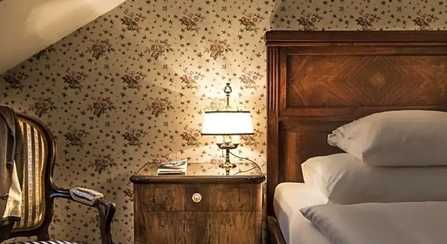 Номер Standard с видом на окрестности Grandhotel Giessbach