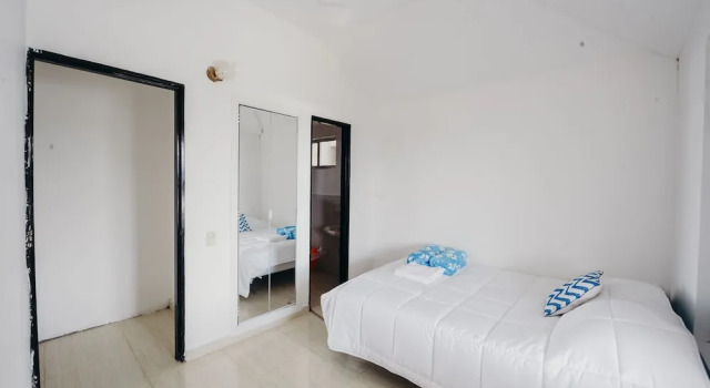 Апартаменты Classic Paradise Lake Hotel