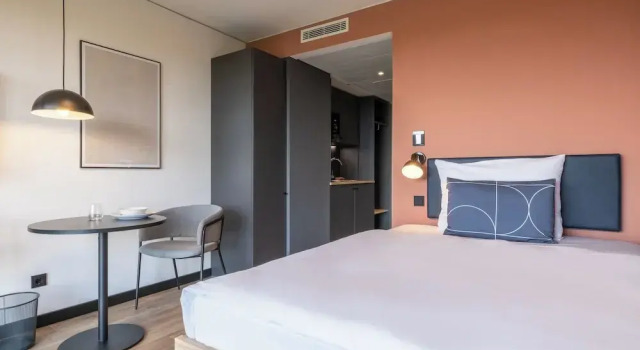 Номер Standard The Base Munich
