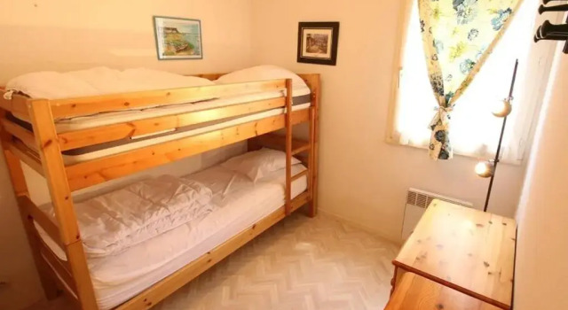 Appartement Bagnères-de-Luchon, 3 pièces, 4 personnes - FR-1-313-178