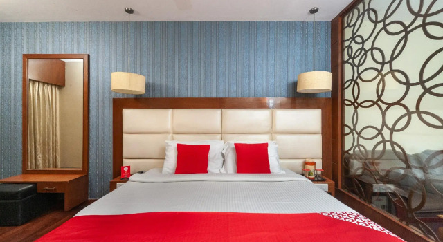 Люкс Standard OYO Townhouse 508 Lake View Park